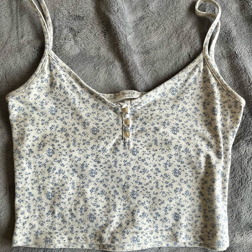 Brandy Melville Blue Flower Print Cropped Tank Top with Buttons